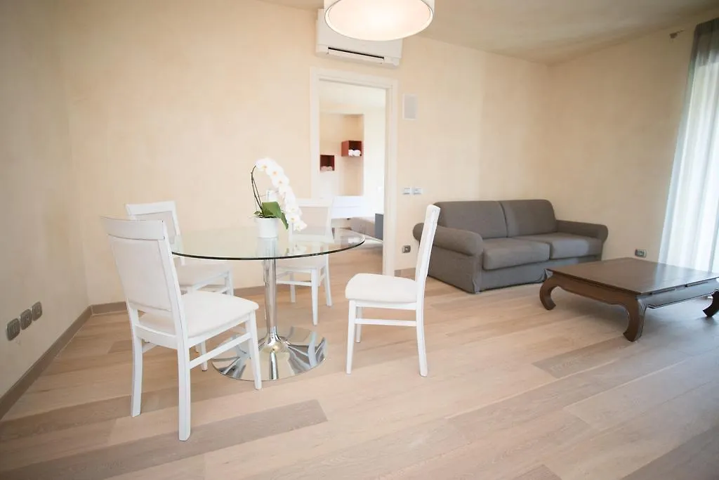 Lazise Boutique Apartment Lago E Relax
