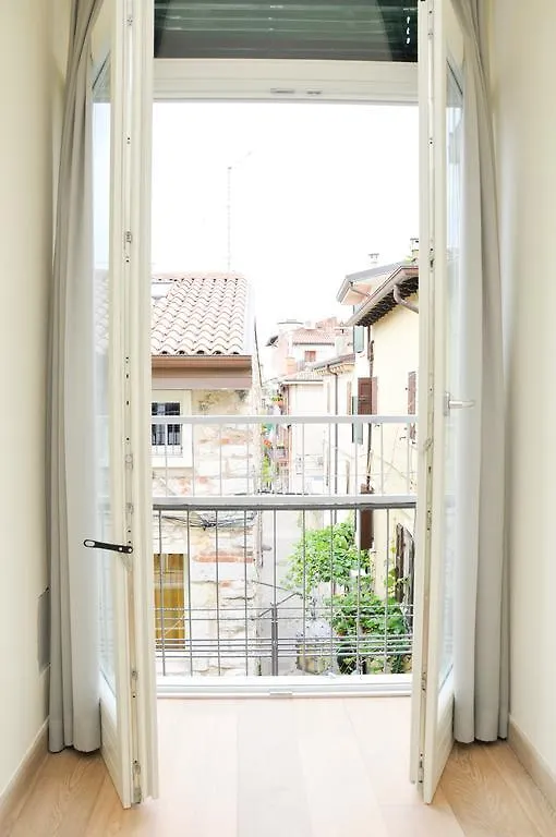 Lazise Boutique Apartment Lago E Relax