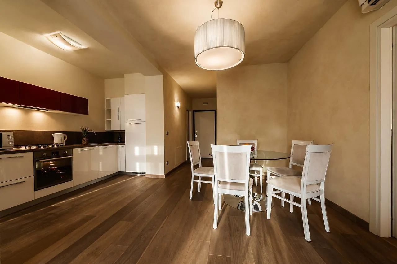 Lazise Boutique Apartment Lago E Relax
