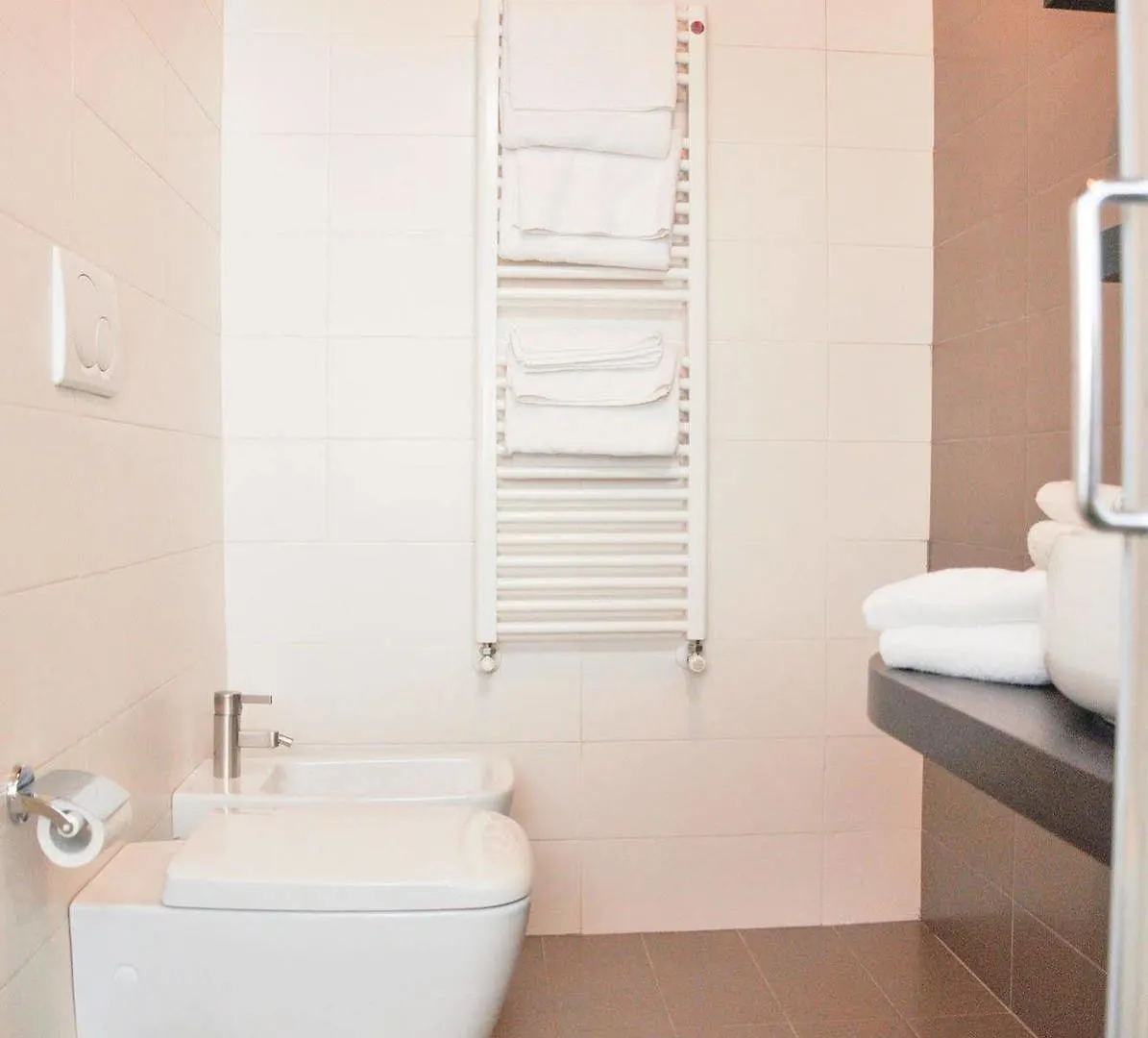 Lazise Boutique Apartment Lago E Relax
